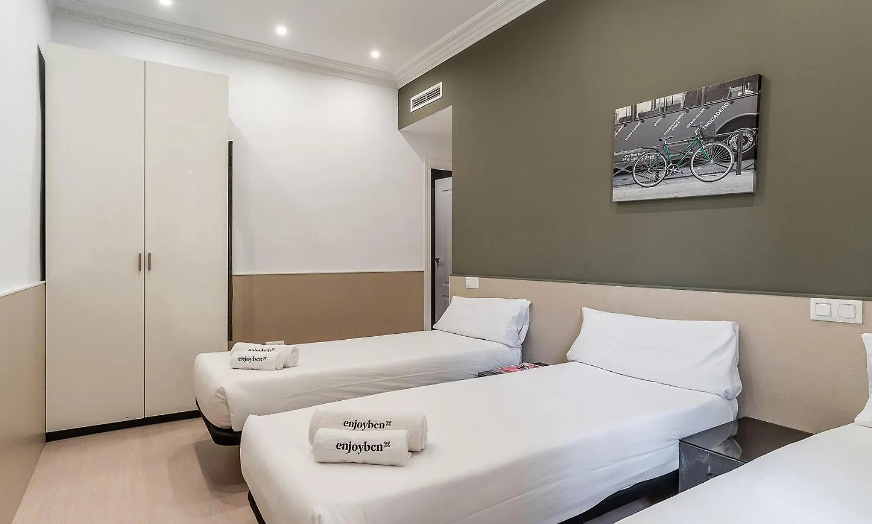 Enjoybcn Tapies Apartment Barcelona