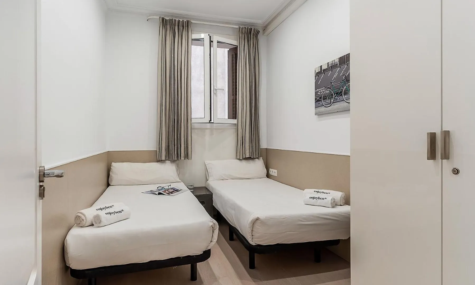 Enjoybcn Tapies Apartment Barcelona