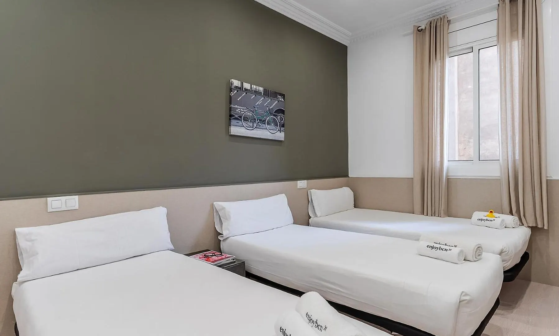 Enjoybcn Tapies Apartment Barcelona