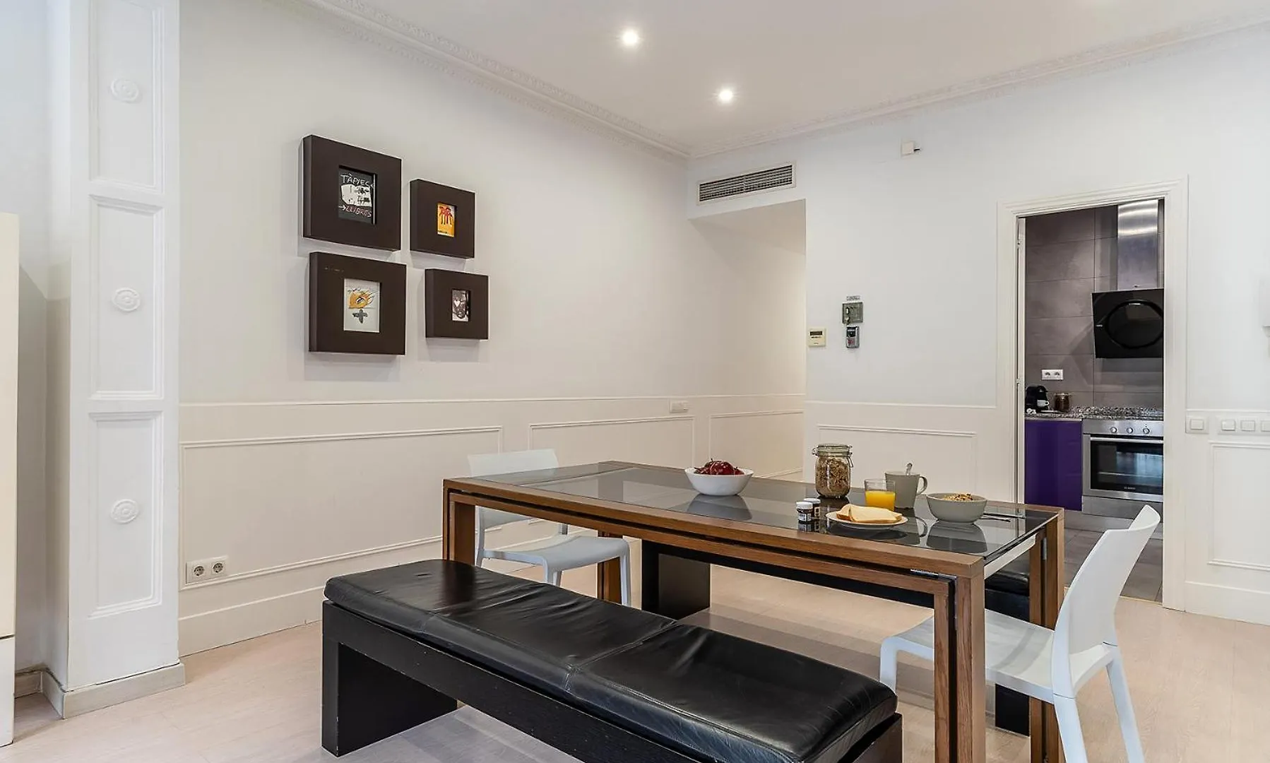 Enjoybcn Tapies Apartment Barcelona